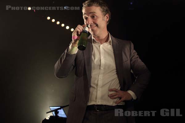 BAXTER DURY - 2016-10-21 - PARIS - La Maroquinerie - 